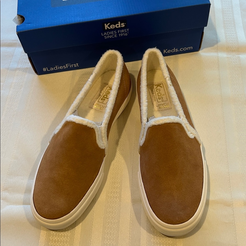 Keds Double Decker Suede Shearling Slip On Sneakers, Fawn Brown, Size 8.5